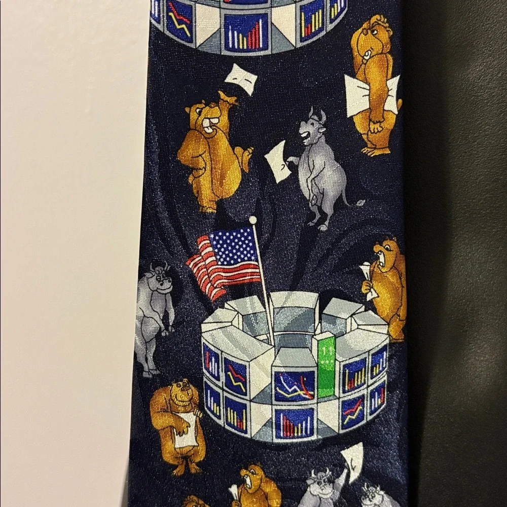 Fratello Vintage Stock Market Bulls and Bears Tie Necktie